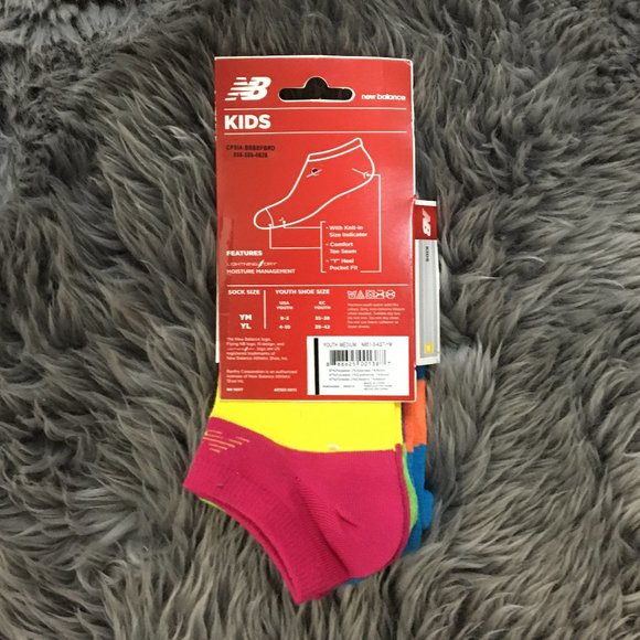 New Balance | Kid's No Show Socks | 3 Pack | Youth Medium - Picture 2 of 2